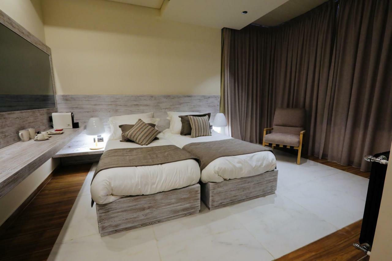 El Boutique Hotel 티레 외부 사진